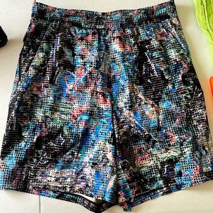 Rare Seawheeze Pacebreaker Shorts 7”, Size Medium